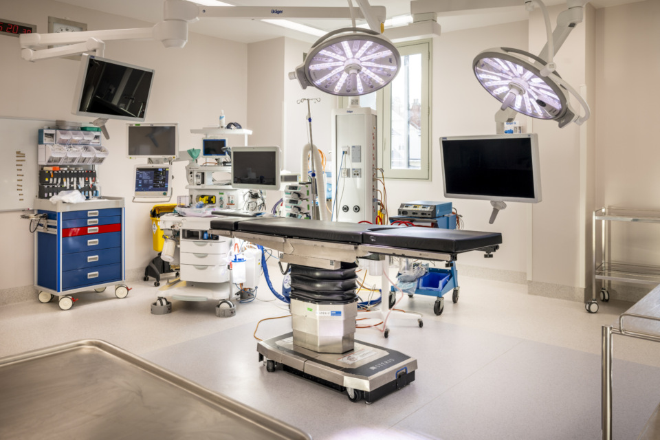 10 state-of the art digital operating theatres, each around 55 square metres, designed for a broad range of procedures.